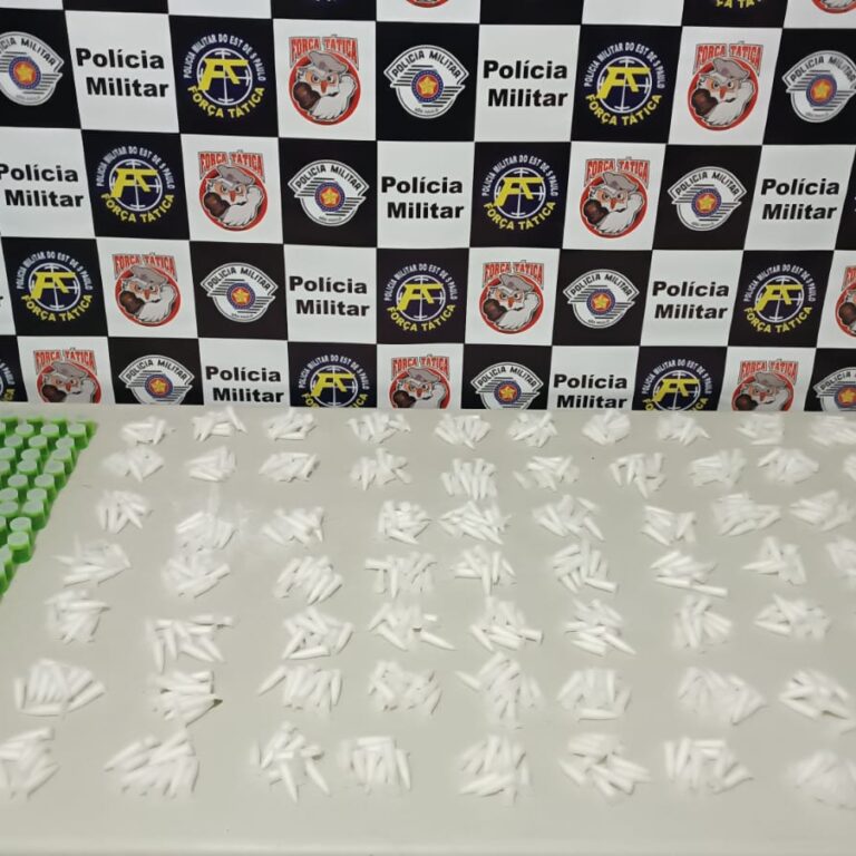 Homem é preso e menor apreendido em ações da PM contra o tráfico de drogas