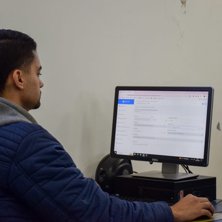 Prefeitura de Pompeia promove capacitação para digitalizar Almoxarifado e Cozinha Central