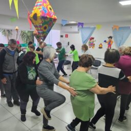 Cai proporção de crianças e cresce número de idosos em Marília