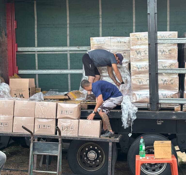 Prefeitura de Marília inicia entrega de cestas de alimentos a servidores municipais