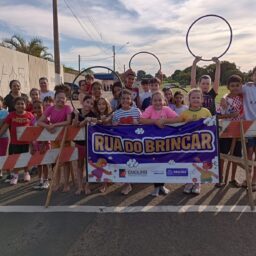 Crianças tomam as ruas no projeto ‘Rua do Brincar’ da Prefeitura de Marília