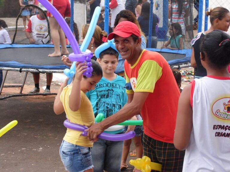 Espaço da Criança com Turma do Catatau chega ao Jânio Quadros no próximo domingo