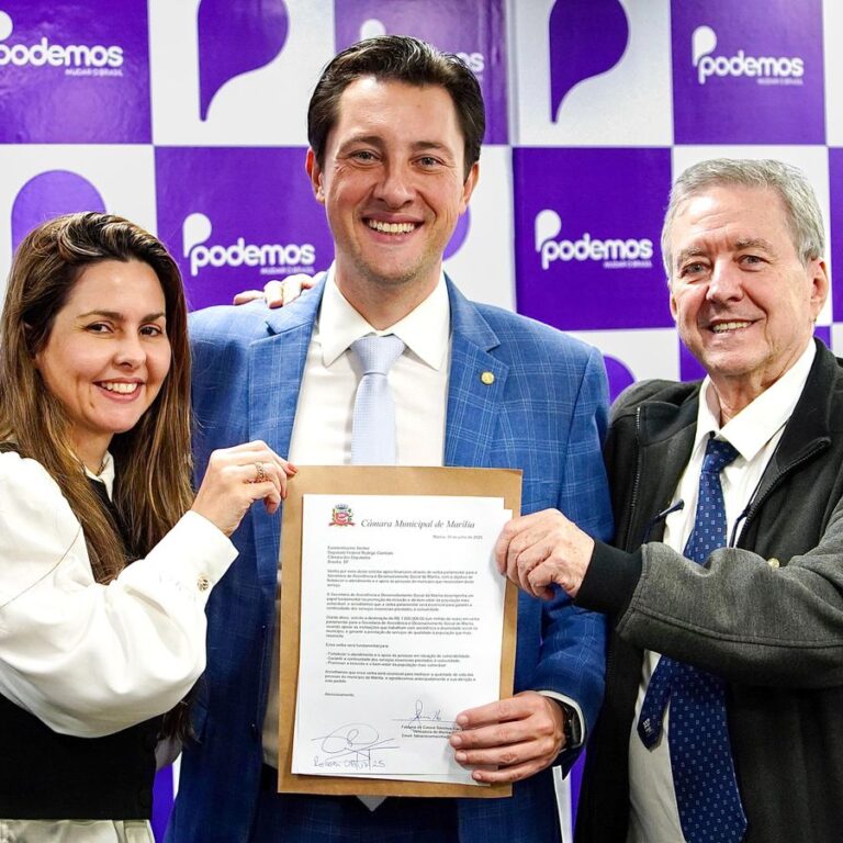 Fabiana Camarinha anuncia R$ 5 mi em emendas para Marília