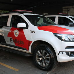 Homem é preso após tentar furtar chocolates em loja do Centro de Marília