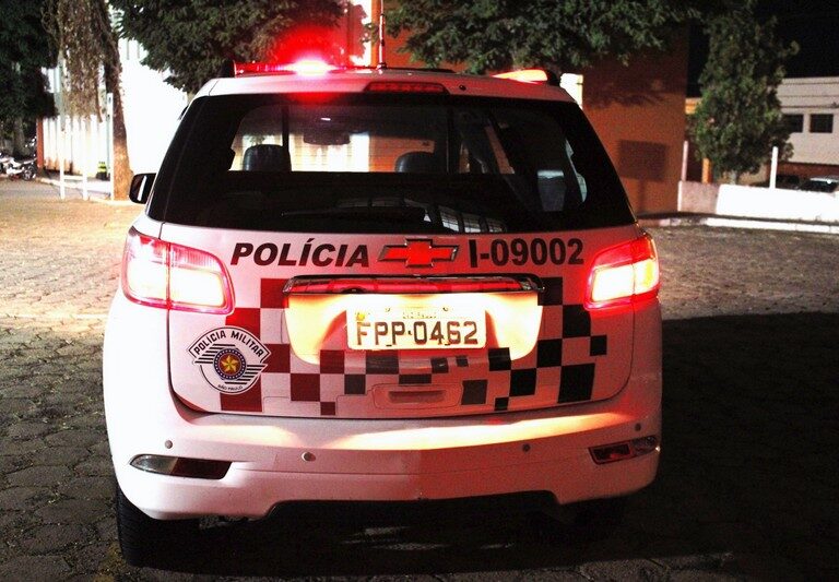 Homem é preso em flagrante por agredir a própria mãe idosa em Álvaro de Carvalho