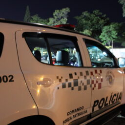 Irmãos são presos por tráfico de drogas ao lado de asilo no Labienópolis em Garça