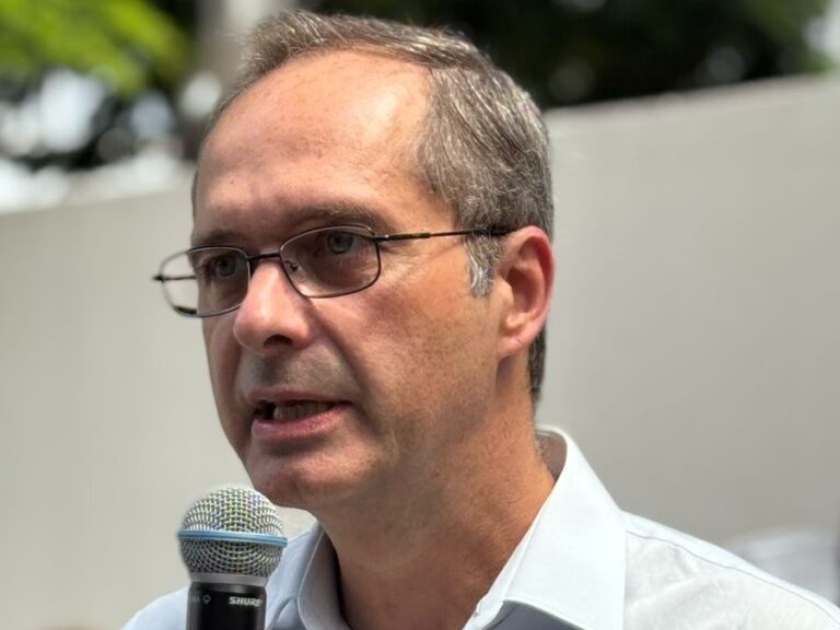 Danilo da Saúde apoia ampliação de atendimento às pessoas com TEA na Amei