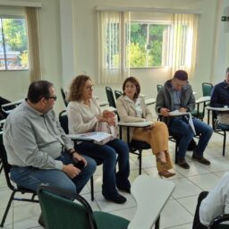 Pompeia inicia elaboração de plano para fortalecer economia local