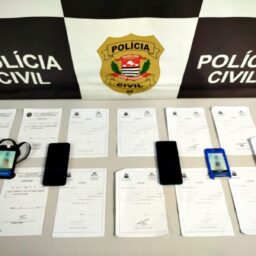 Polícia desmonta esquema de atestados falsos e prende dois