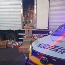 Carga milionária ilegal é barrada pela polícia em rodovia de Marília