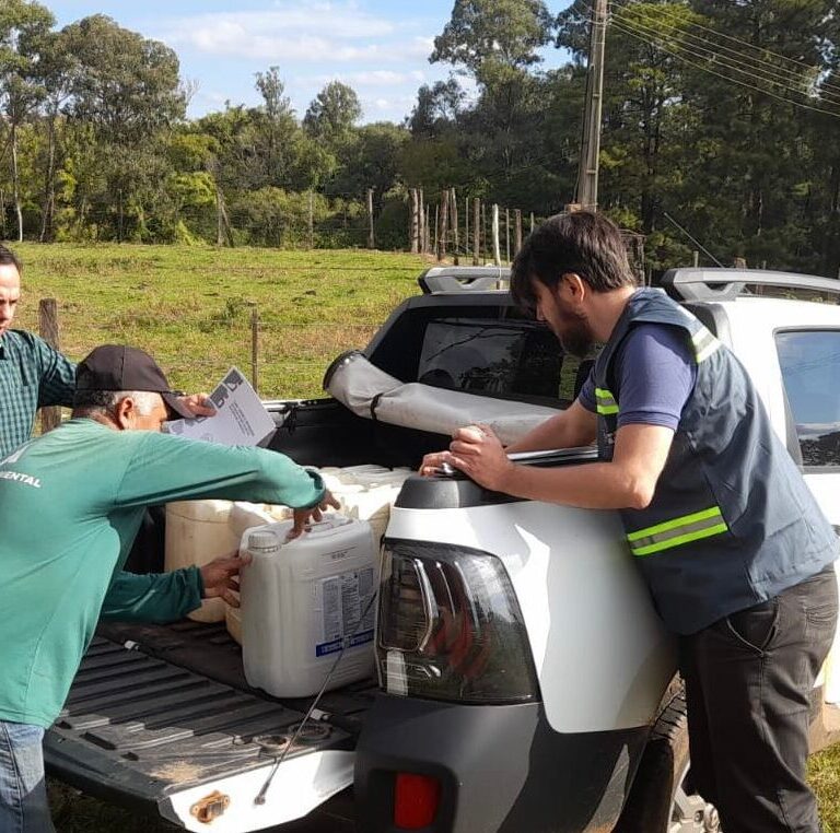 Prefeitura de Marília recolhe embalagens de agrotóxicos em Lácio