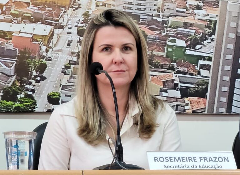 Justiça marca audiência em caso que envolve secretária da Educação