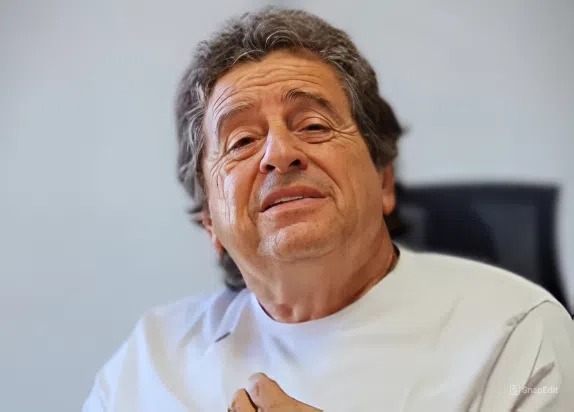 Começo da gestão de Faneco é marcado por vídeos de explicação