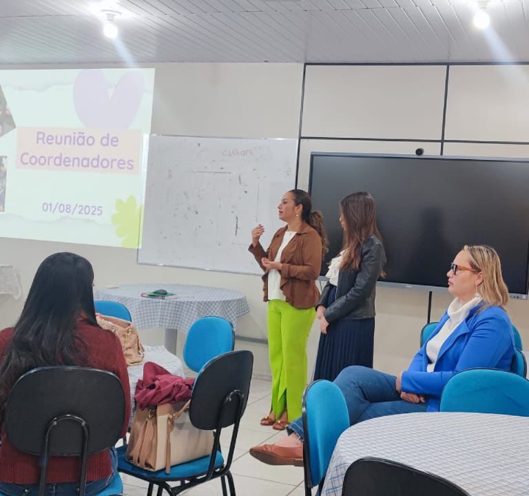 Coordenadores de Emefs de Marília definem fluência leitora como foco no 2º semestre