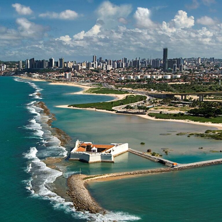 ‘Descontaço’ da Azul Viagens traz até 40% off em pacotes com destinos selecionados