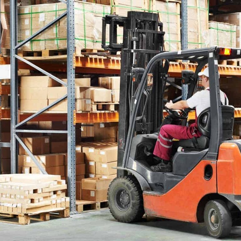 Prefeitura divulga cursos gratuitos de almoxarife e operador de empilhadeira