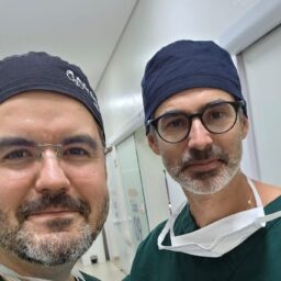 Urologistas comemoram sucesso de cirurgia inédita na Santa Casa de Marília
