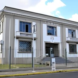 Justiça mantém suspenso contrato do transporte em Pompeia