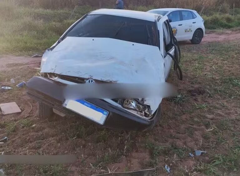 Mulher morre em acidente entre carro e caminhão em Alvinlândia