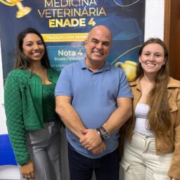 Alunos de Medicina Veterinária da Unimar ampliam formação com estágios no exterior