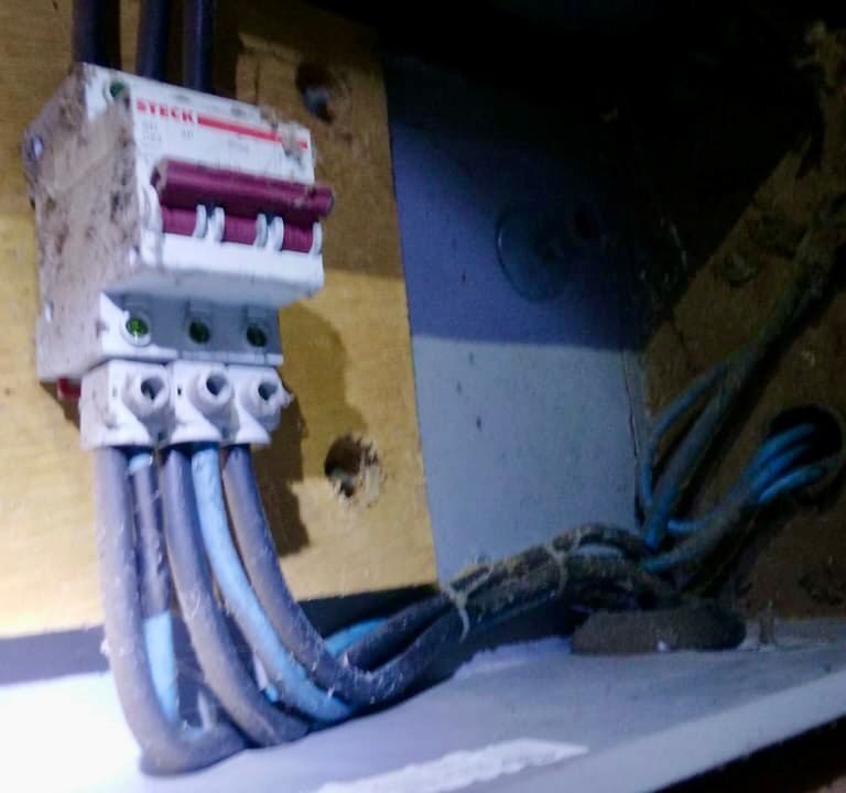 Farmácia Municipal da zona sul retoma atendimento após furto