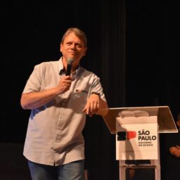 Governador Tarcísio participa de formatura em Vera Cruz neste sábado