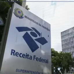 Arrecadação federal cresce 4,6% em julho e bate recorde para o mês