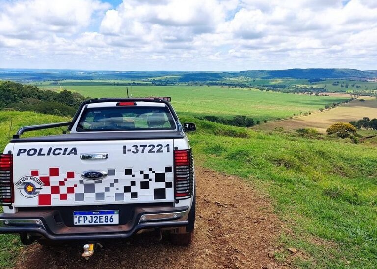 Ladrões destroem transformador na zona rural e fogem com fios e equipamentos elétricos