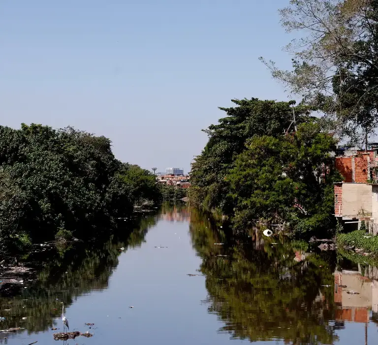 Estudo aponta estagnação no saneamento cinco anos após novo Marco Legal