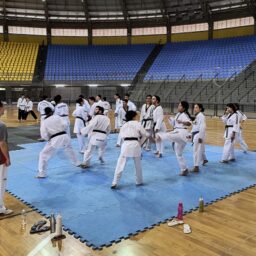 Secretaria de Esportes abre inscrições para aulas gratuitas de capoeira e taekwondo
