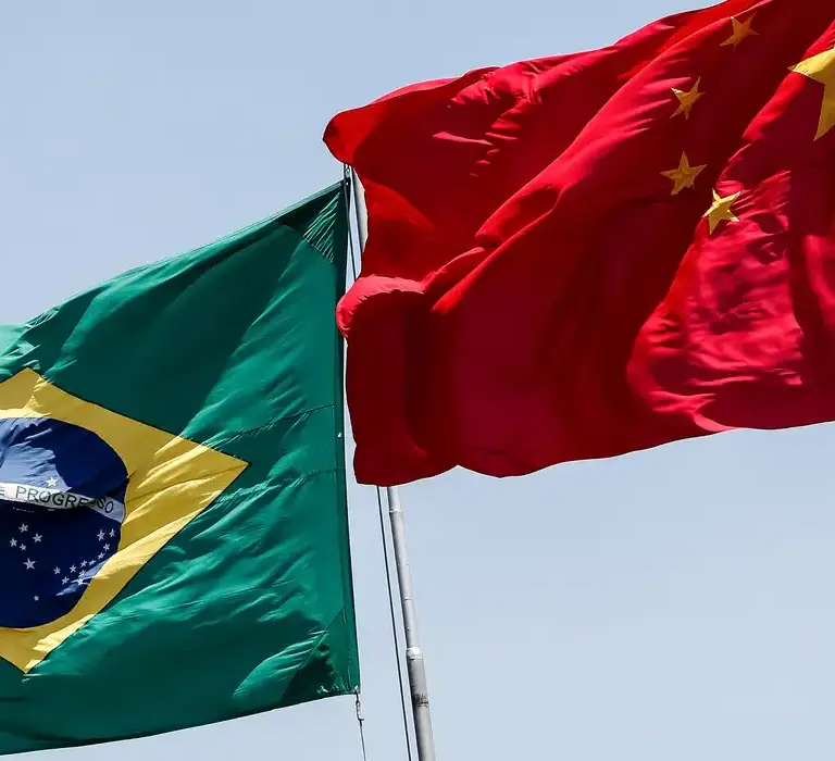 Emprego no comércio Brasil-China cresce mais que nas demais parcerias