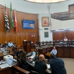 Prefeitura esclarece atualização do IPTU 2026 em audiência pública