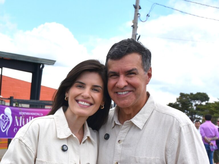 Dani Alonso e Capitão Augusto fiscalizam obras do terminal urbano