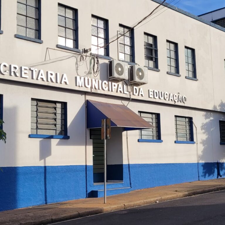 Educação convoca professores para atuação em escolas municipais