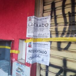 Ação integrada da Polícia Civil e Vigilância Sanitária fecha bar na avenida Brasil