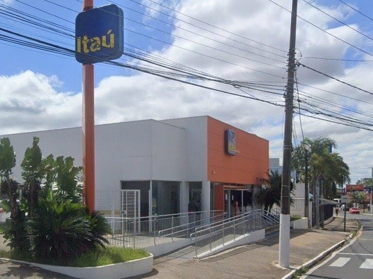 Fechamento de agências deixa cidades da região em ‘deserto bancário’