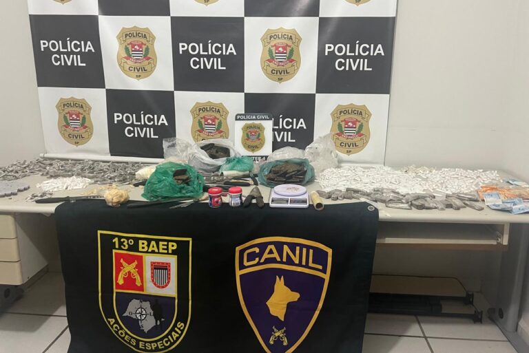 Operação conjunta na ‘biqueira da fazendinha’ prende dois por tráfico de drogas