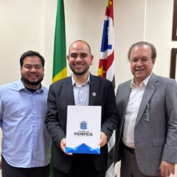 Pompeia solicita usina de oxigênio e van para saúde na Secretaria Estadual