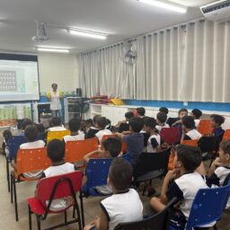 Oficina de Libras incentiva inclusão e diversidade na Emef Olímpio Cruz em Marília