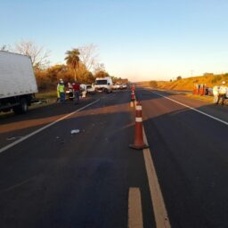 Acidente entre quatro veículos provoca morte na SP-333 em Guarantã