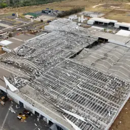 Toyota suspende produção no Brasil após tempestade danificar fábrica em SP