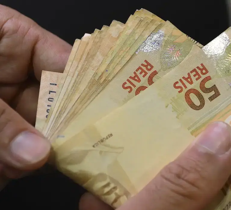 Lote extra de R$ 1,5 bi do abono salarial será pago nesta quarta-feira