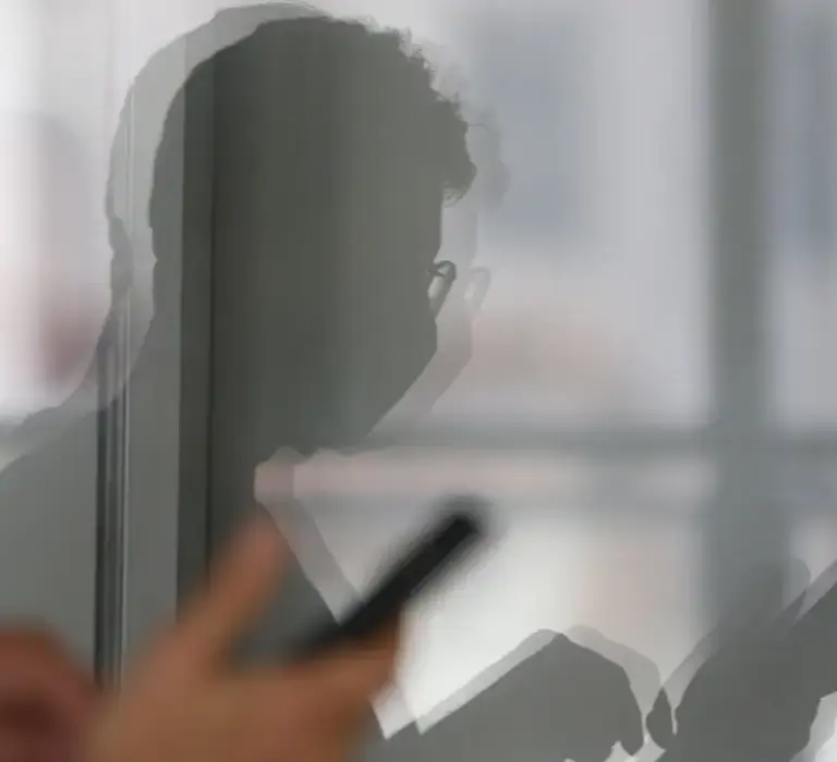 Compradores de celular com restrição criminal são notificados em SP