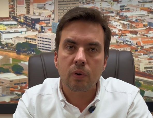 Vinicius esclarece efeitos da revisão do IPTU e nega aumento generalizado