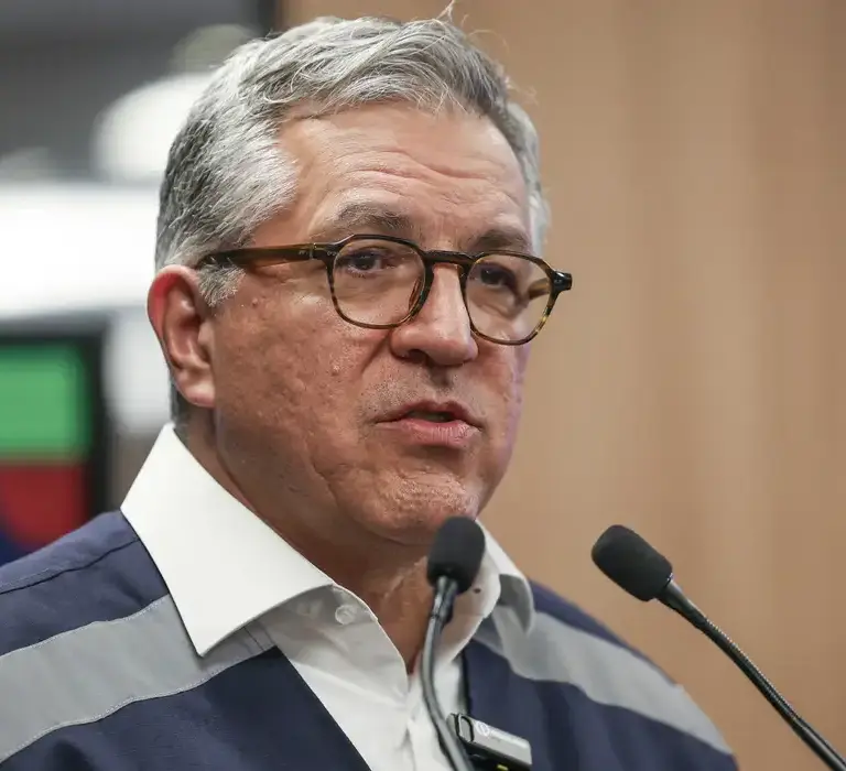 Governo vai comprar 150 mil antídotos contra intoxicação por metanol