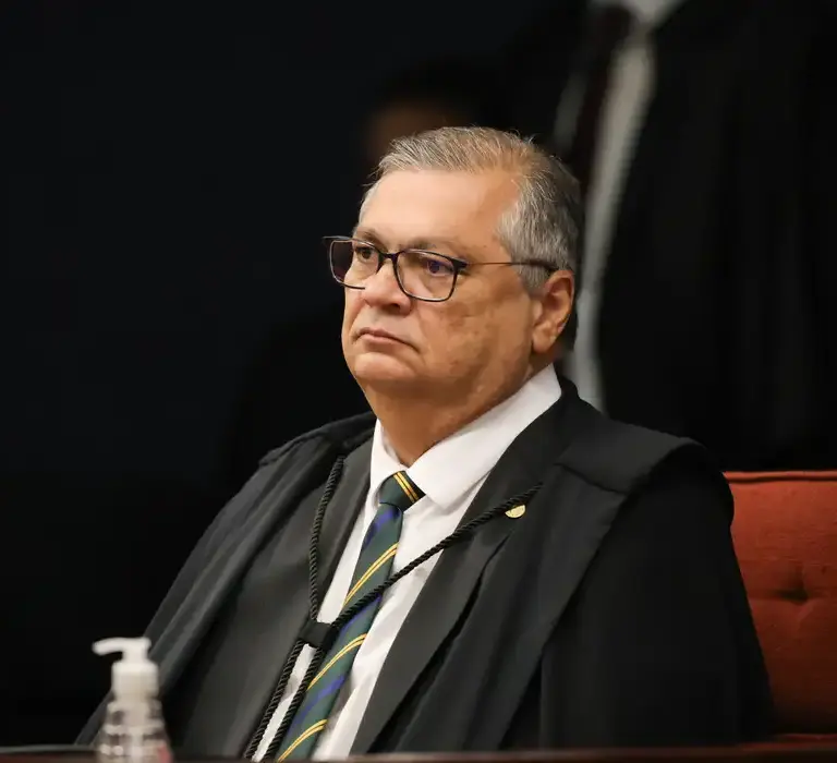 Moraes autoriza investigação para apurar ameaças contra Flávio Dino