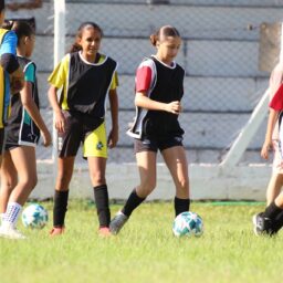 Secretaria de Esportes de Marília promove seletiva de futebol para meninas de até 17 anos