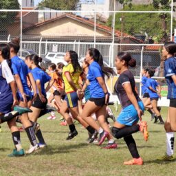 Seletiva em Marília reúne jovens talentos do futebol feminino do interior paulista