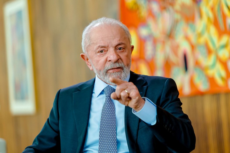 Lula confirma que irá disputar quarto mandato em 2026