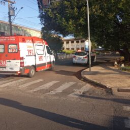 Homem é atropelado e fica gravemente ferido no bairro Bassan